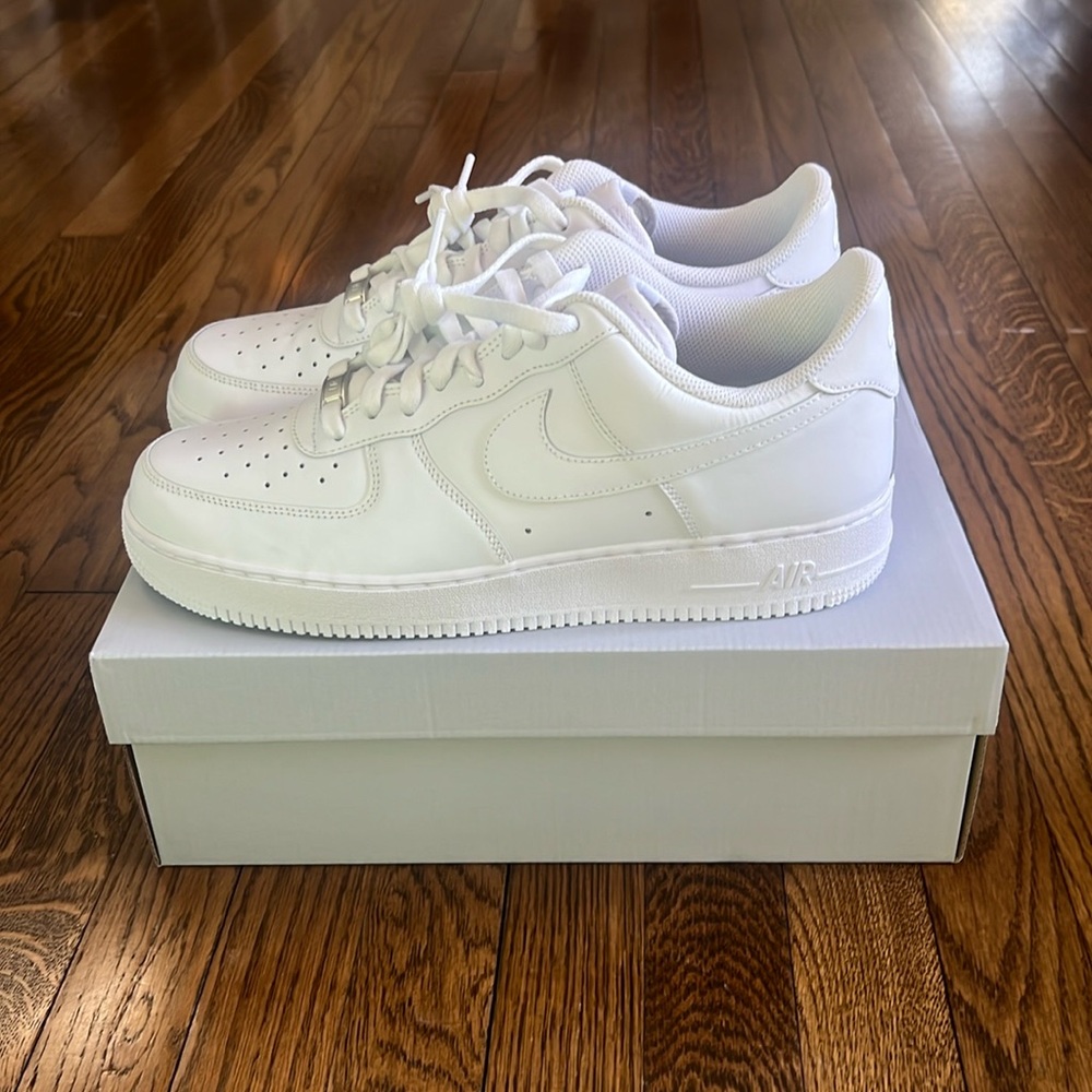 Nike Air Force 1